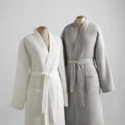 Relaxed Honeycomb Bath Robe - Cassadecor