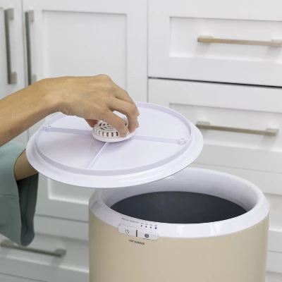 Aromatherapy Towel Warmer Bathroom Towel Holder Gold - Zadro - Image 5